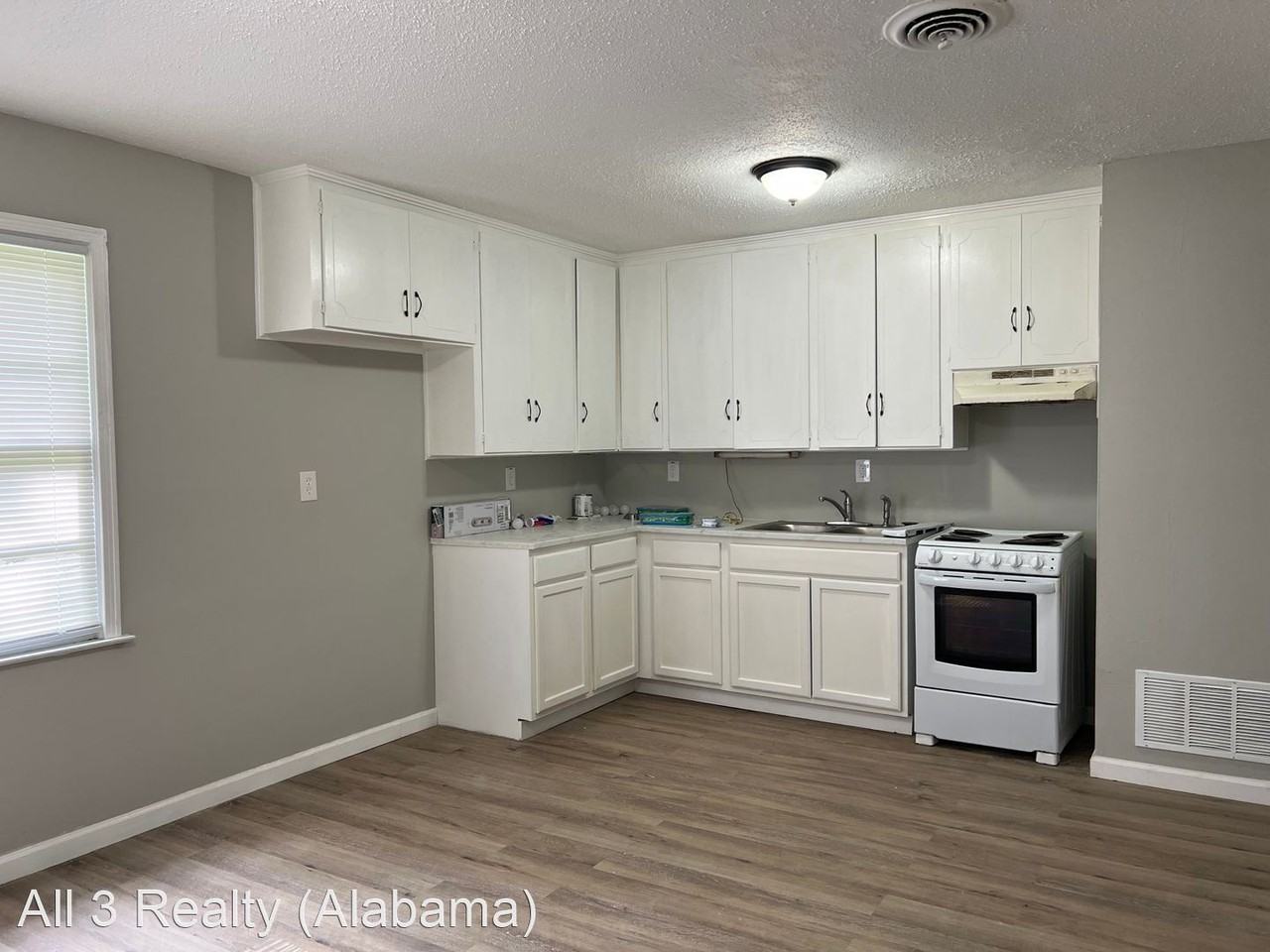 5001 Mobile Hwy, Montgomery, AL 36108 3 Bedroom House for 875/month