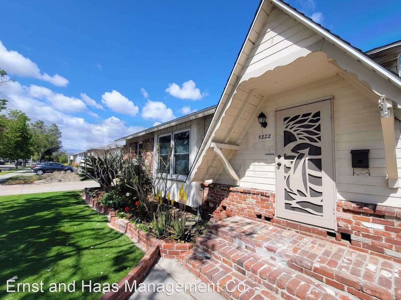 5822 Blackthorne Ave - Photo 3 of 40