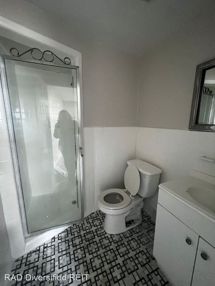 1345 Harshaw Rd - Photo 3 of 3