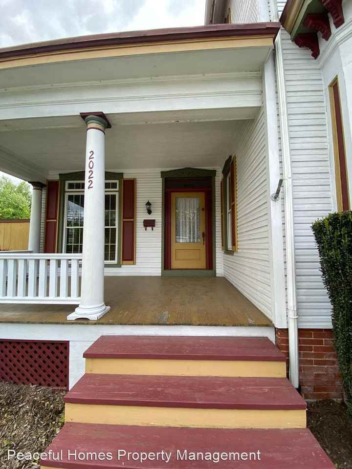 2022 Main St - Photo 3 of 39