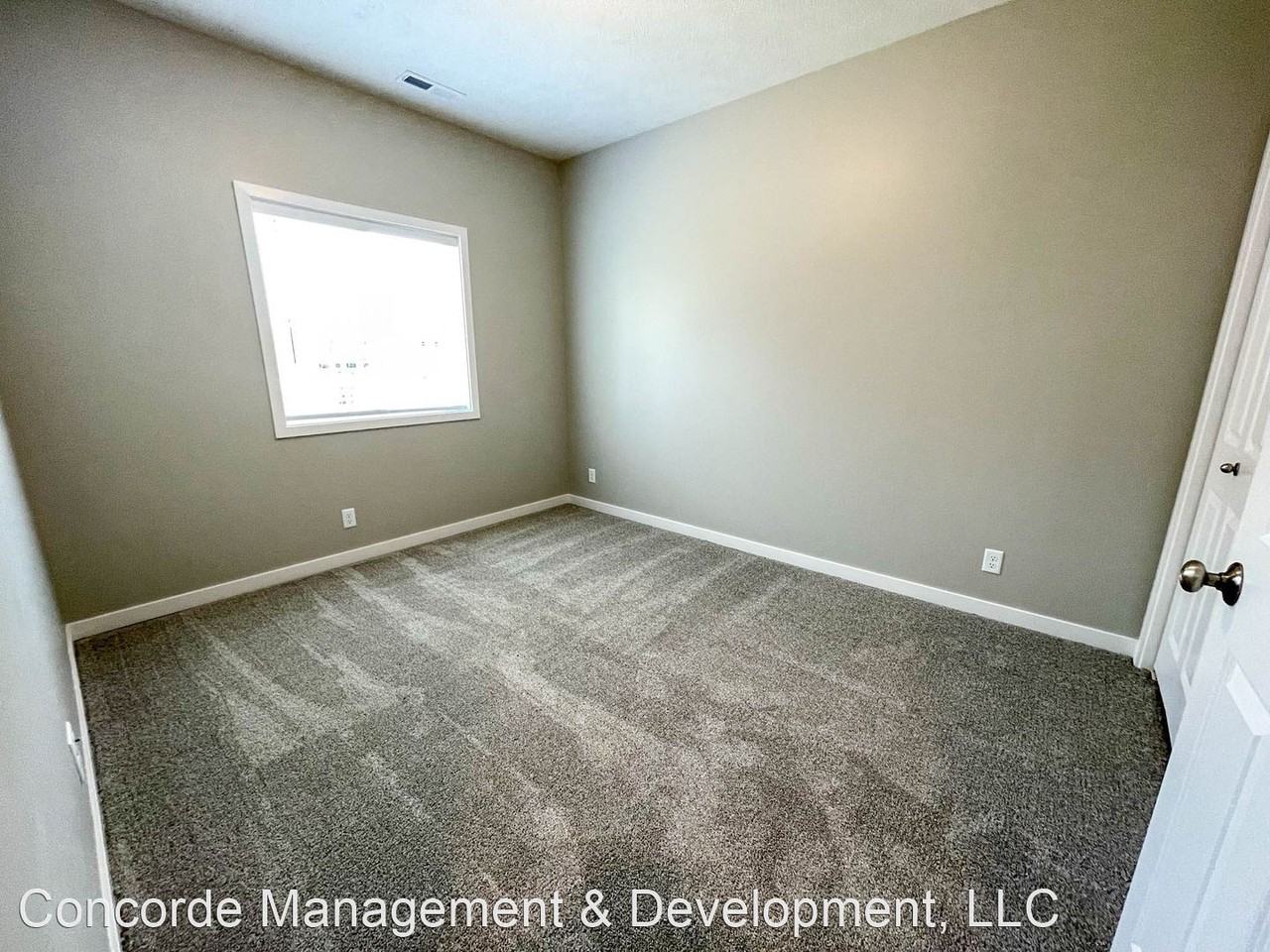 230 & 240 South 6th St - Photo 2 of 21