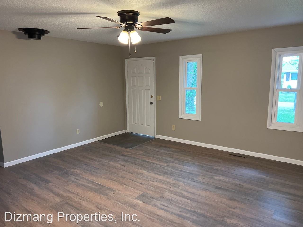 108 S Inmon St - Photo 2 of 9