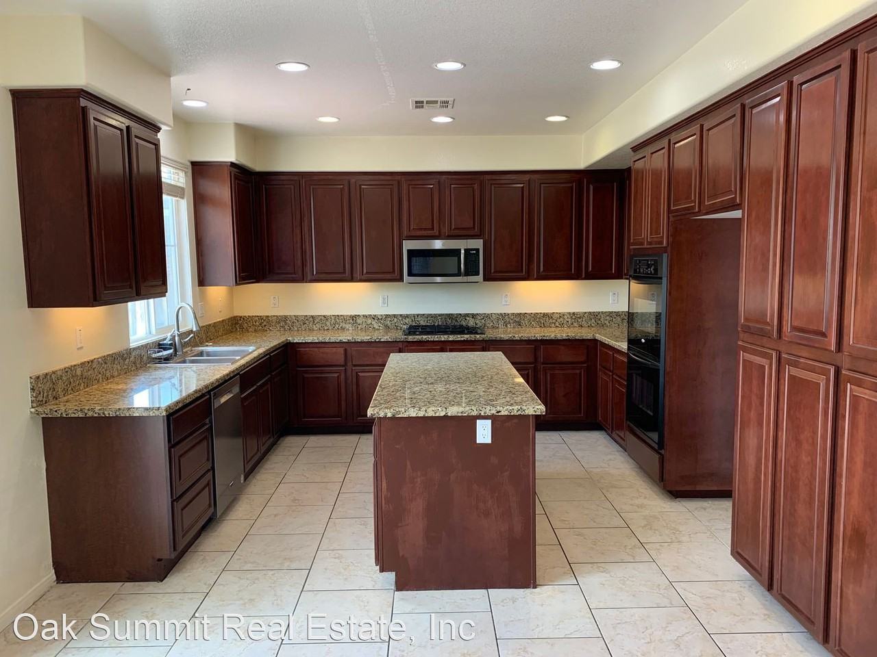 31916 Penguin Pl - Photo 3 of 30