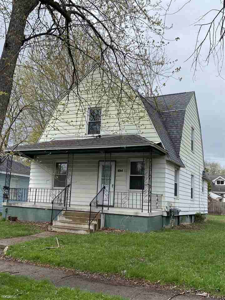 1914 Joslin St Apartments in Saginaw, MI 48602 Zumper