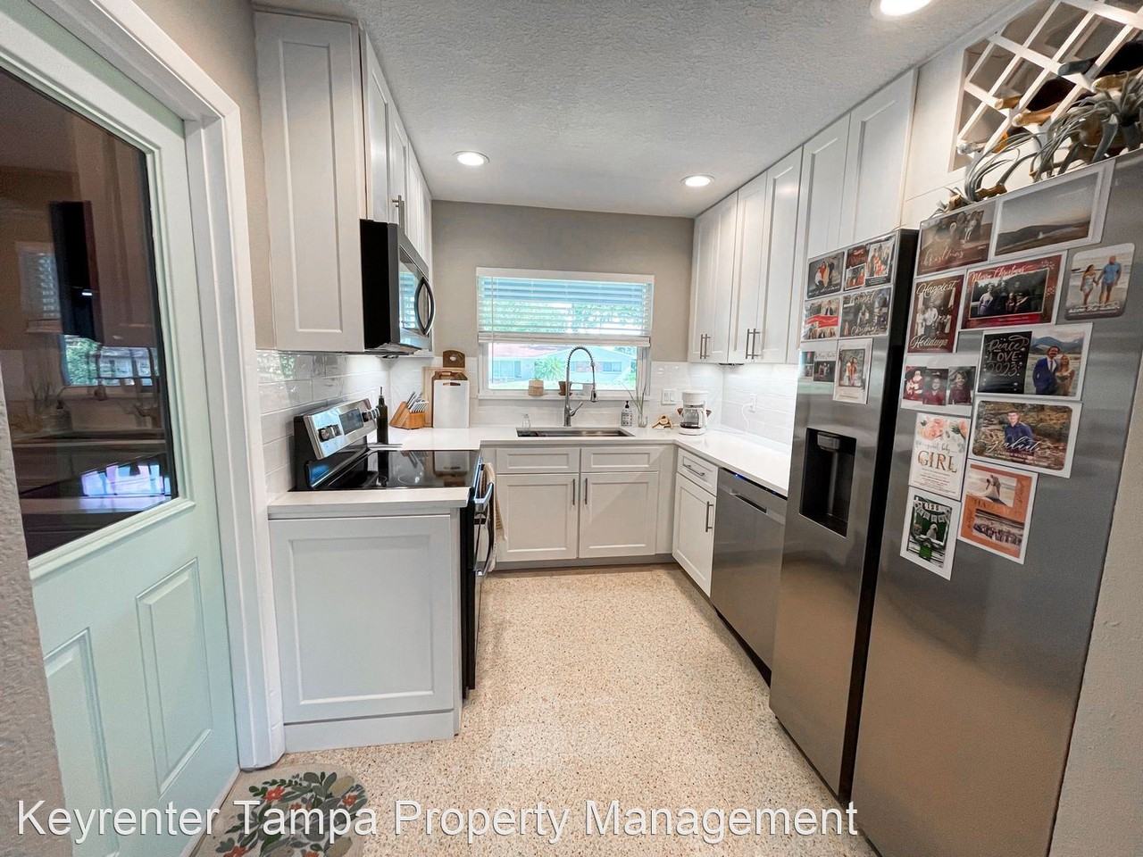 1617 Palmwood Dr - Photo 3 of 18