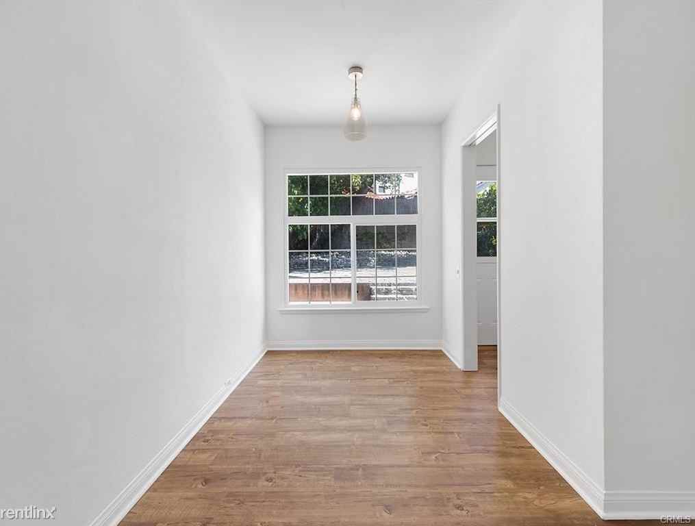3413 Encinal Ave - Photo 3 of 8