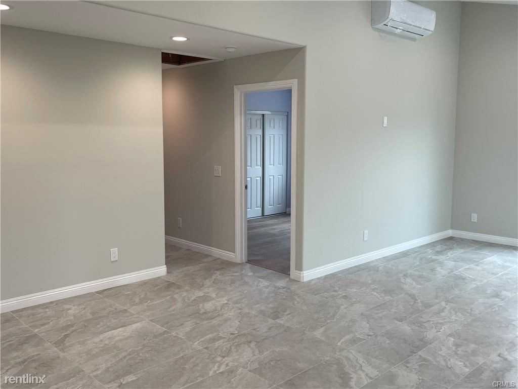 3125 Heglis Ave - Photo 2 of 8