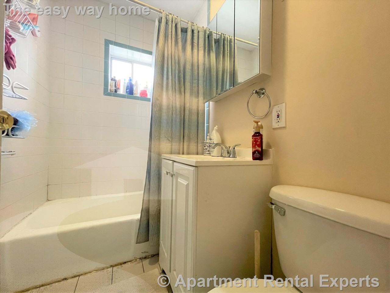 227 Boston Ave #1 - Photo 6 of 9