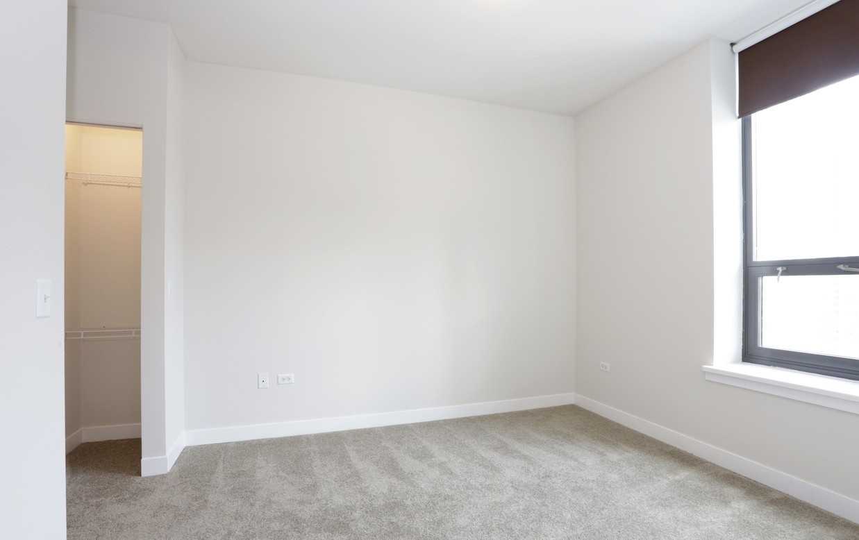670 W Wayman St #1-2DEN - Photo 7 of 31