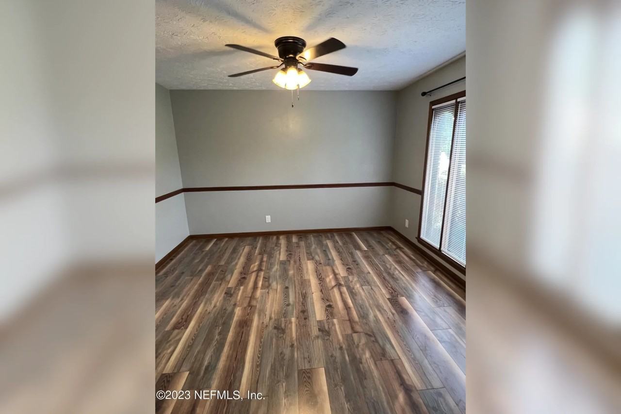 3582 Sandburg Rd - Photo 3 of 18