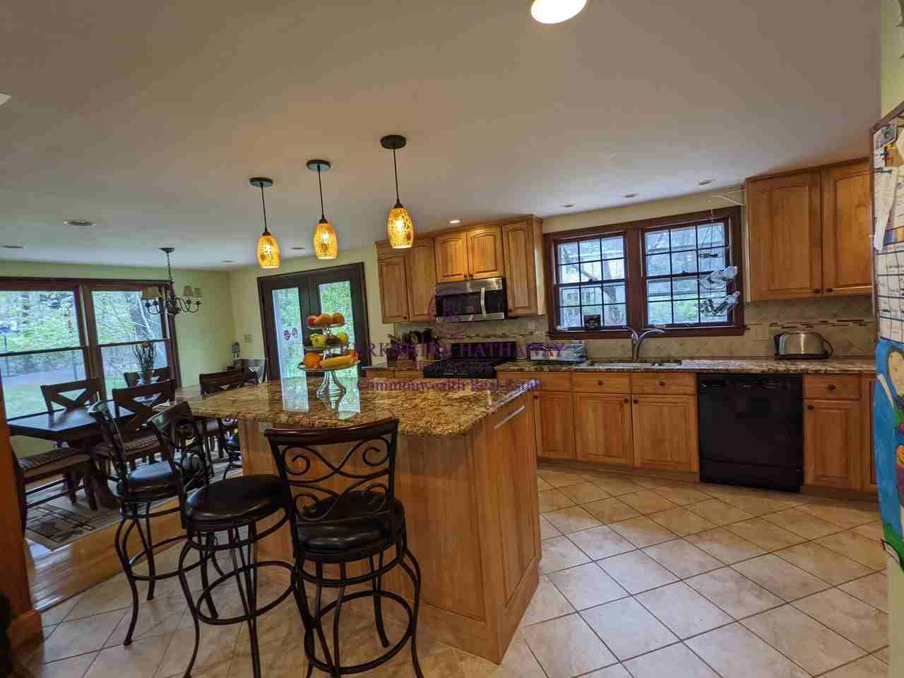 1 Coach Rd - Photo 6 of 24