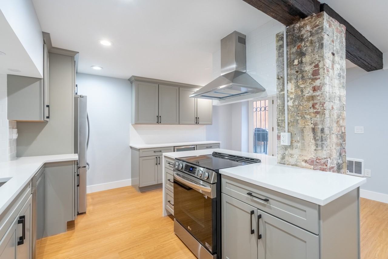 614 Columbus Ave #B2 - Photo 3 of 18