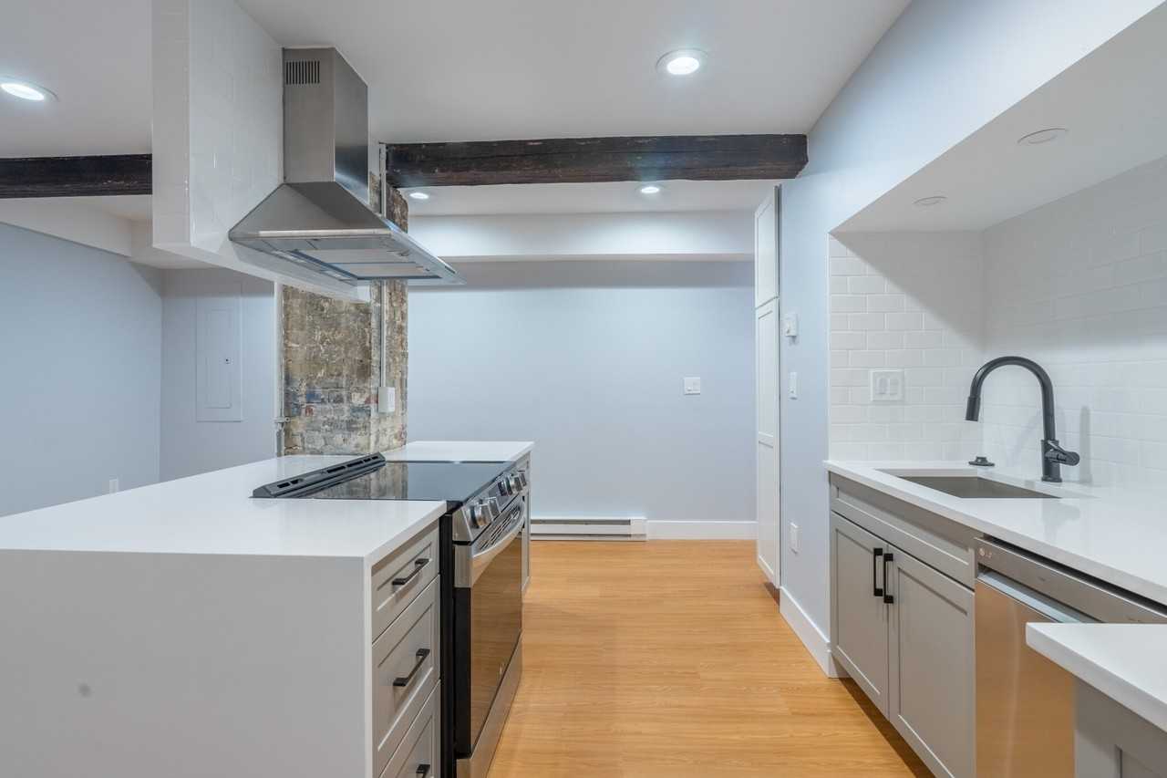 614 Columbus Ave #B2 - Photo 5 of 18