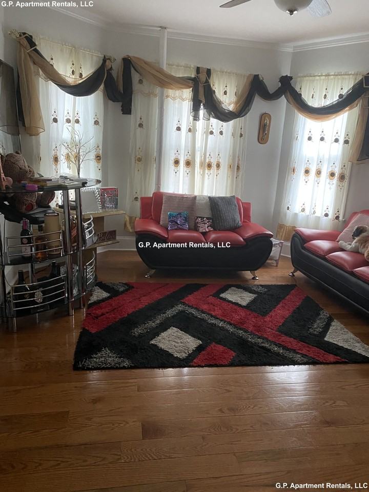 262 Revere Beach Pkwy #1 - Photo 2 of 6