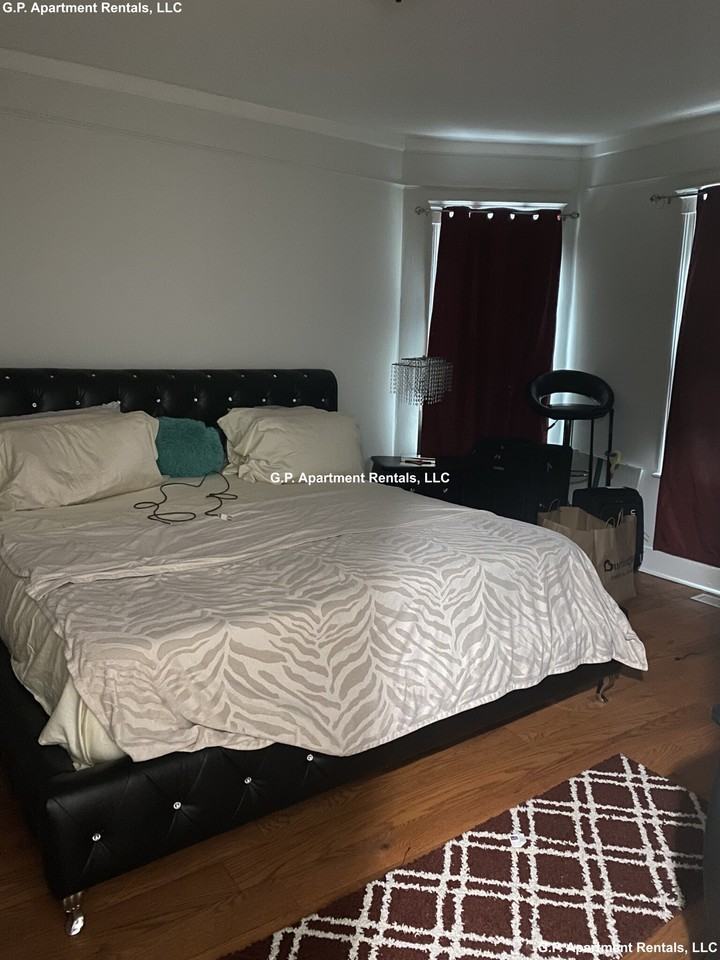 262 Revere Beach Pkwy #1 - Photo 3 of 6