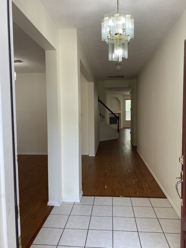 12608 Black Cherry Ln - Photo 2 of 40