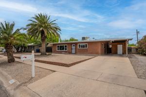 featured image of 5624 E 18th St
