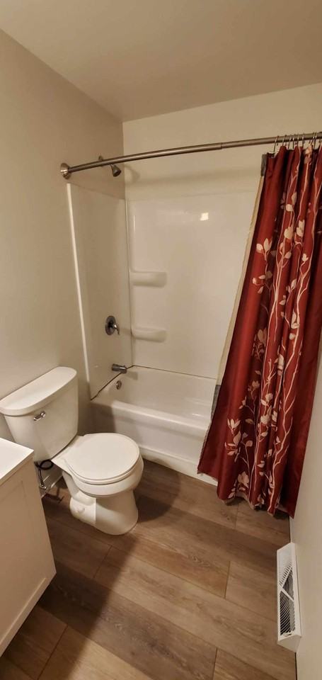 2113 Eddy Ln - Photo 2 of 3