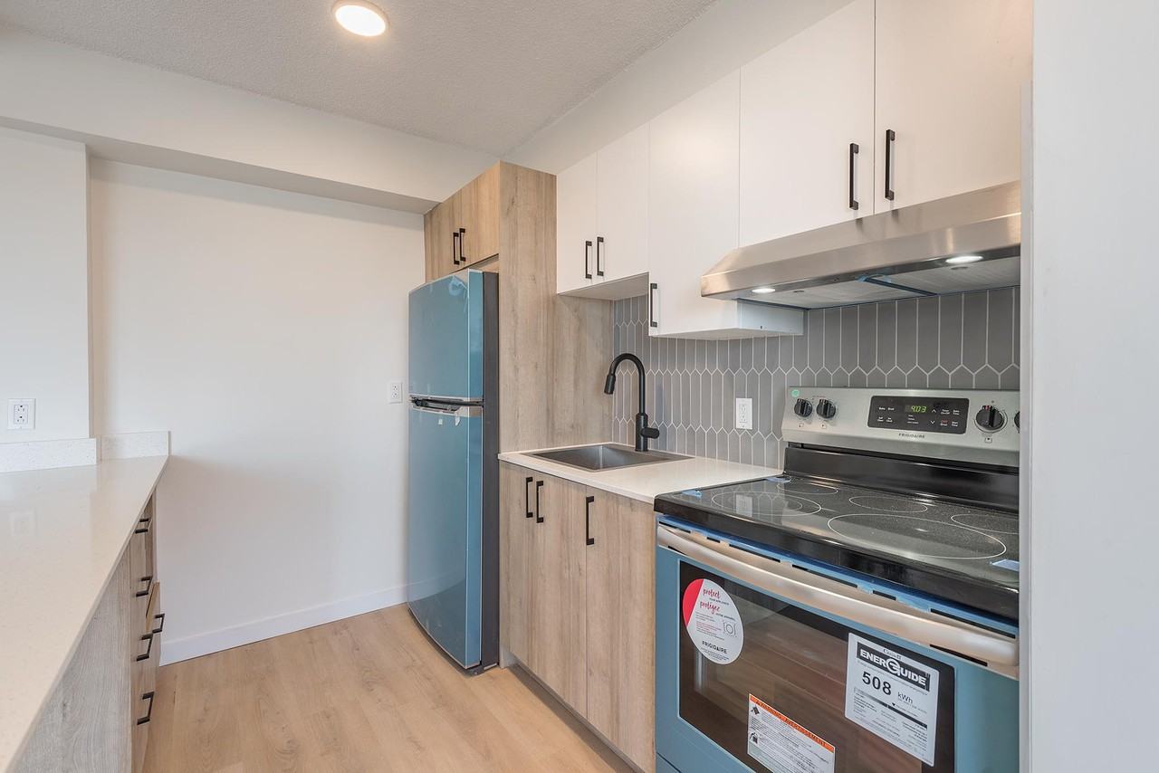 6885 Norwalk - Photo 3 of 19