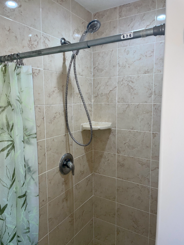 523 Nst. - Photo 6 of 11