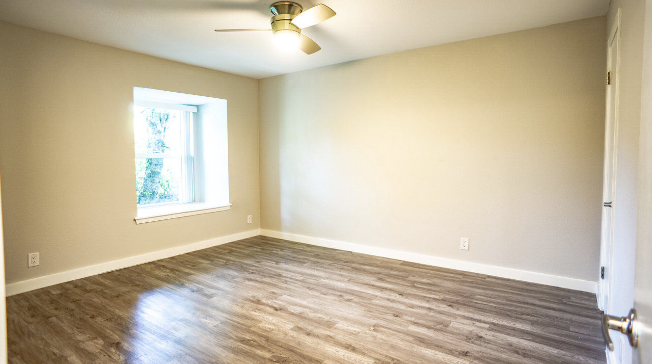 XThe Nest - Photo 3 of 15