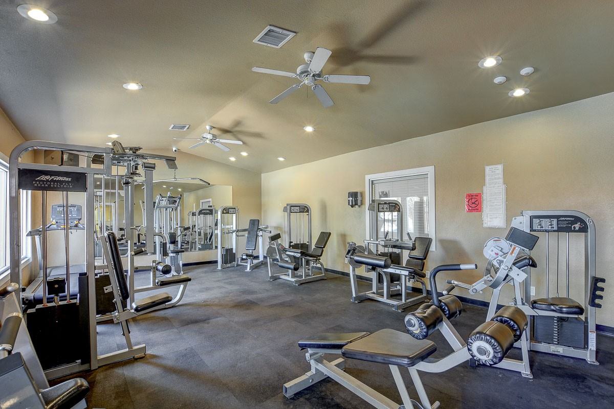 5240 5240 Indian River Drive - 1Unit 275 #1 - Photo 4 of 36