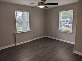 featured image of 537 Saluda Avenue #537-3