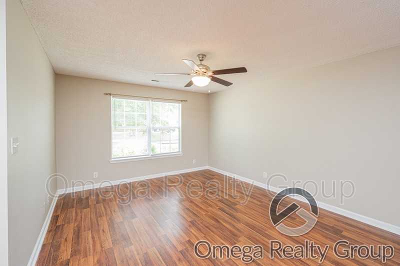 22689 Fisher Dr - Photo 6 of 30