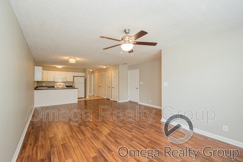 22689 Fisher Dr - Photo 7 of 30