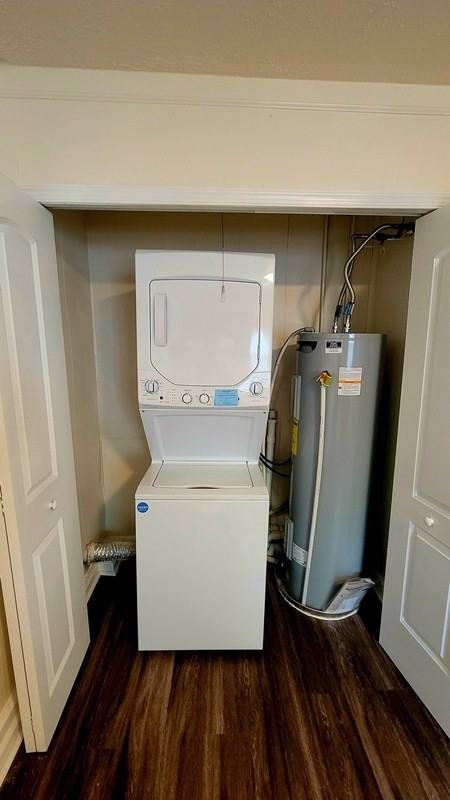 942 Halsey Ln - Photo 7 of 13