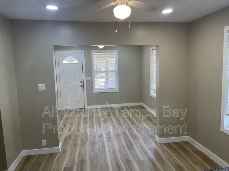 1800 12th Ave S - Photo 2 of 14