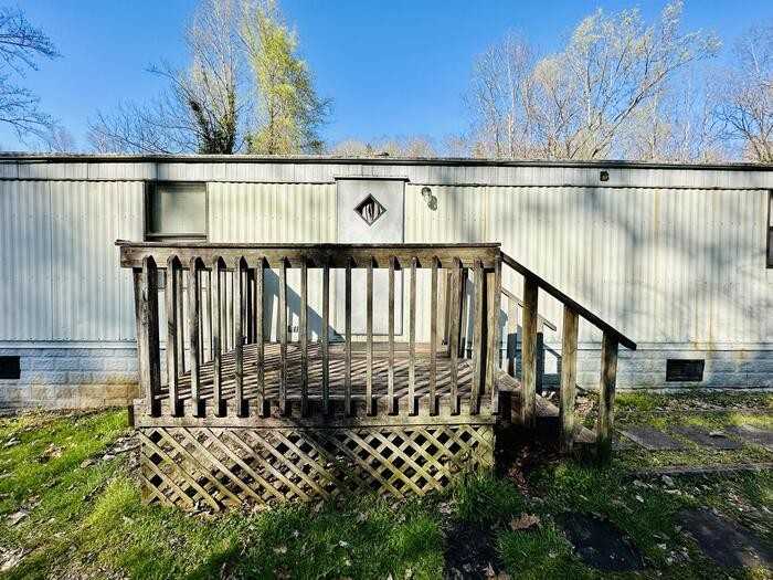 482 Dividing Water Rd - Photo 2 of 16