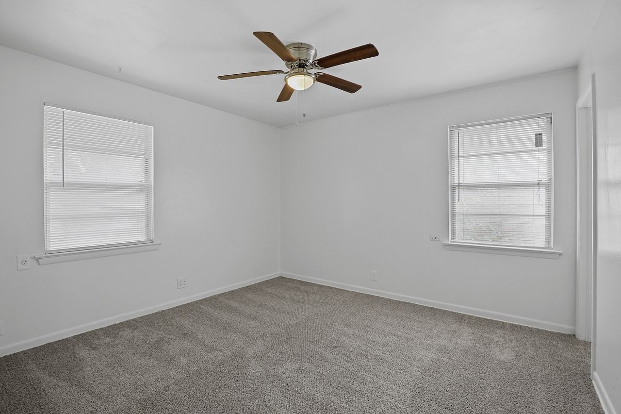 3406 Avon Dr #1 - Photo 7 of 13