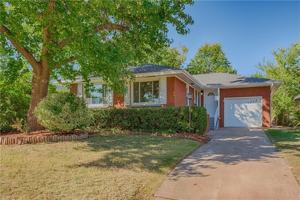 featured image of 4713 N Harvey Pkwy #1