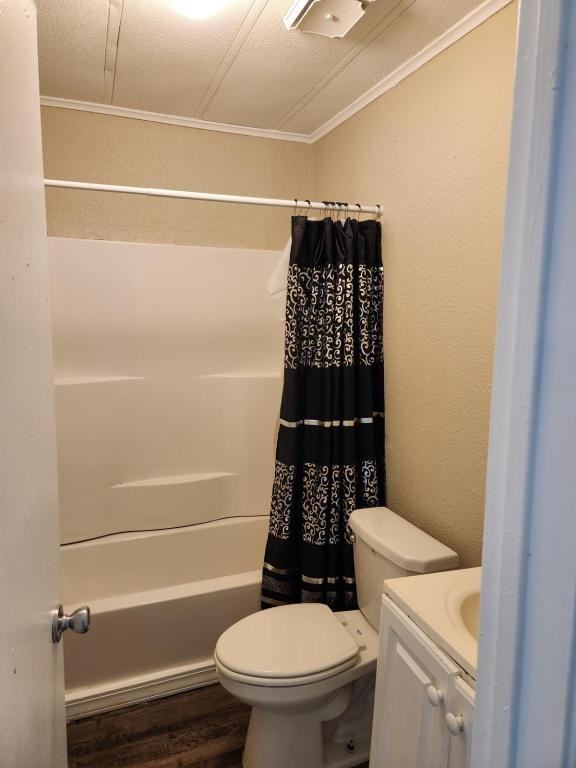 1412 Avant Ave - Photo 3 of 5