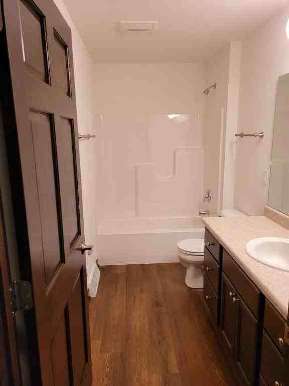 714 Prospect Dr - Photo 3 of 8