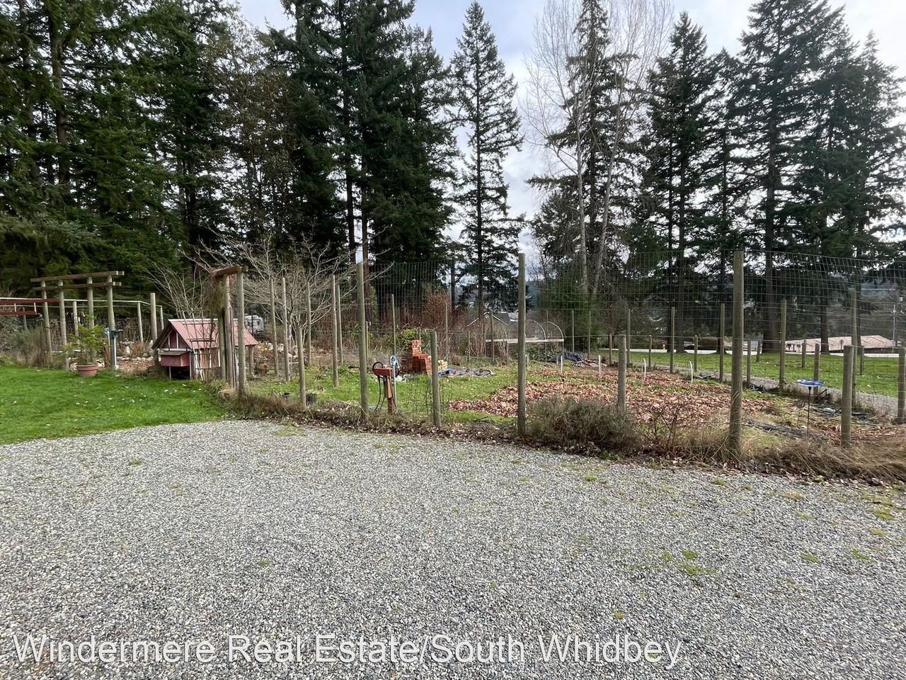 5268 Honeymoon Bay Rd - Photo 2 of 27