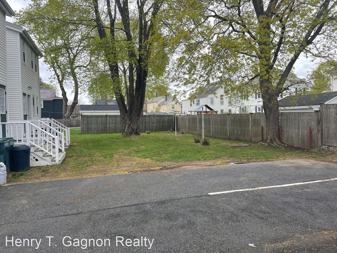 10-12 HARRISON AVE - Photo 3 of 14