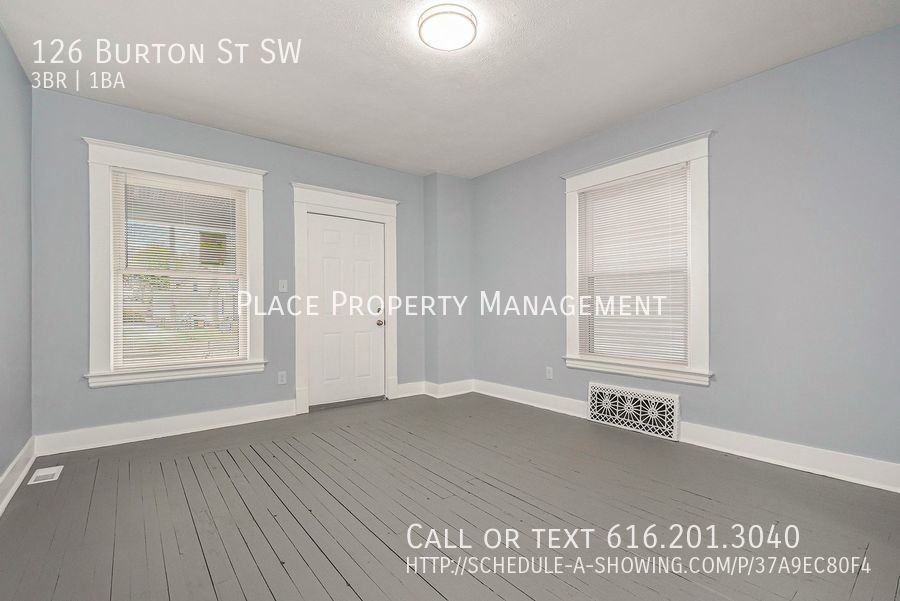 126 Burton St Sw - Photo 2 of 18