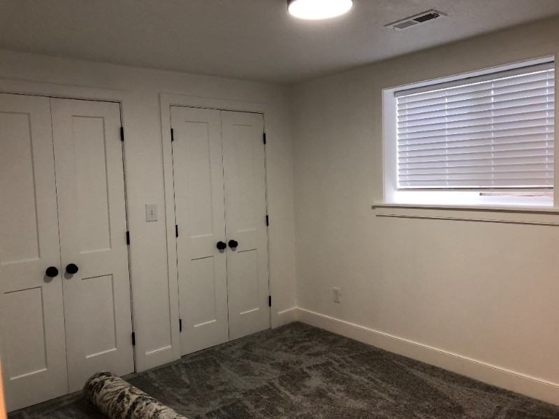 1259 W - Photo 2 of 8