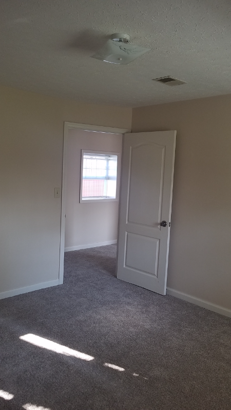 7057 Saint John Rd - Photo 5 of 14