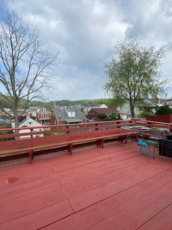 1216 Vine St #5 - Photo 2 of 7