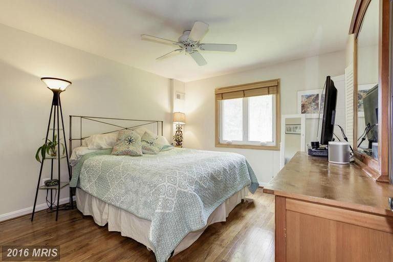 5320 Pooks Hill Rd #305 - Photo 6 of 28