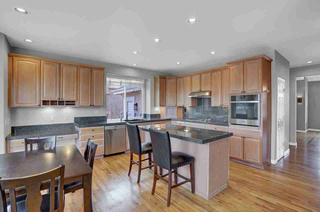 10071 Clovercrest Dr #1 - Photo 5 of 11