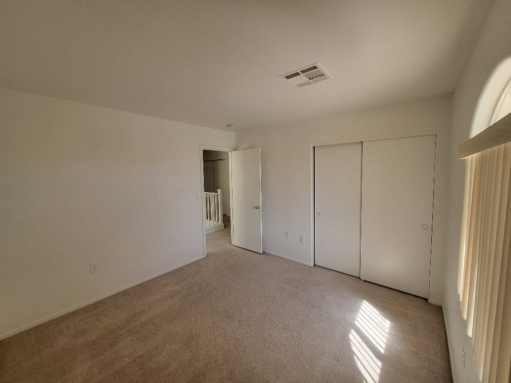 180 Hickory Heights Ave #1 - Photo 5 of 10