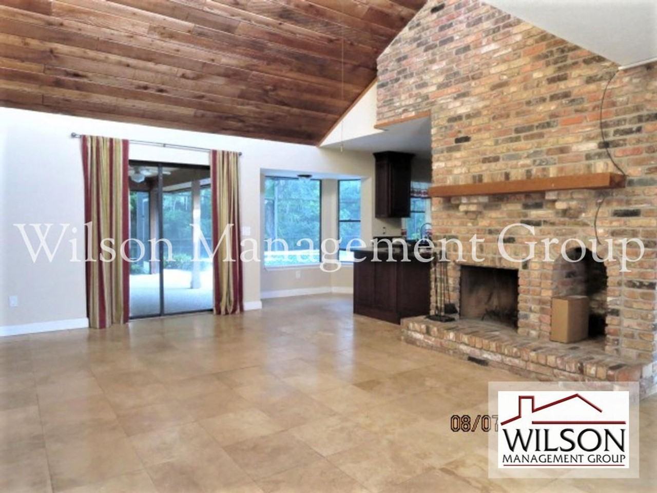 1604 Grizzly Ct - Photo 3 of 26