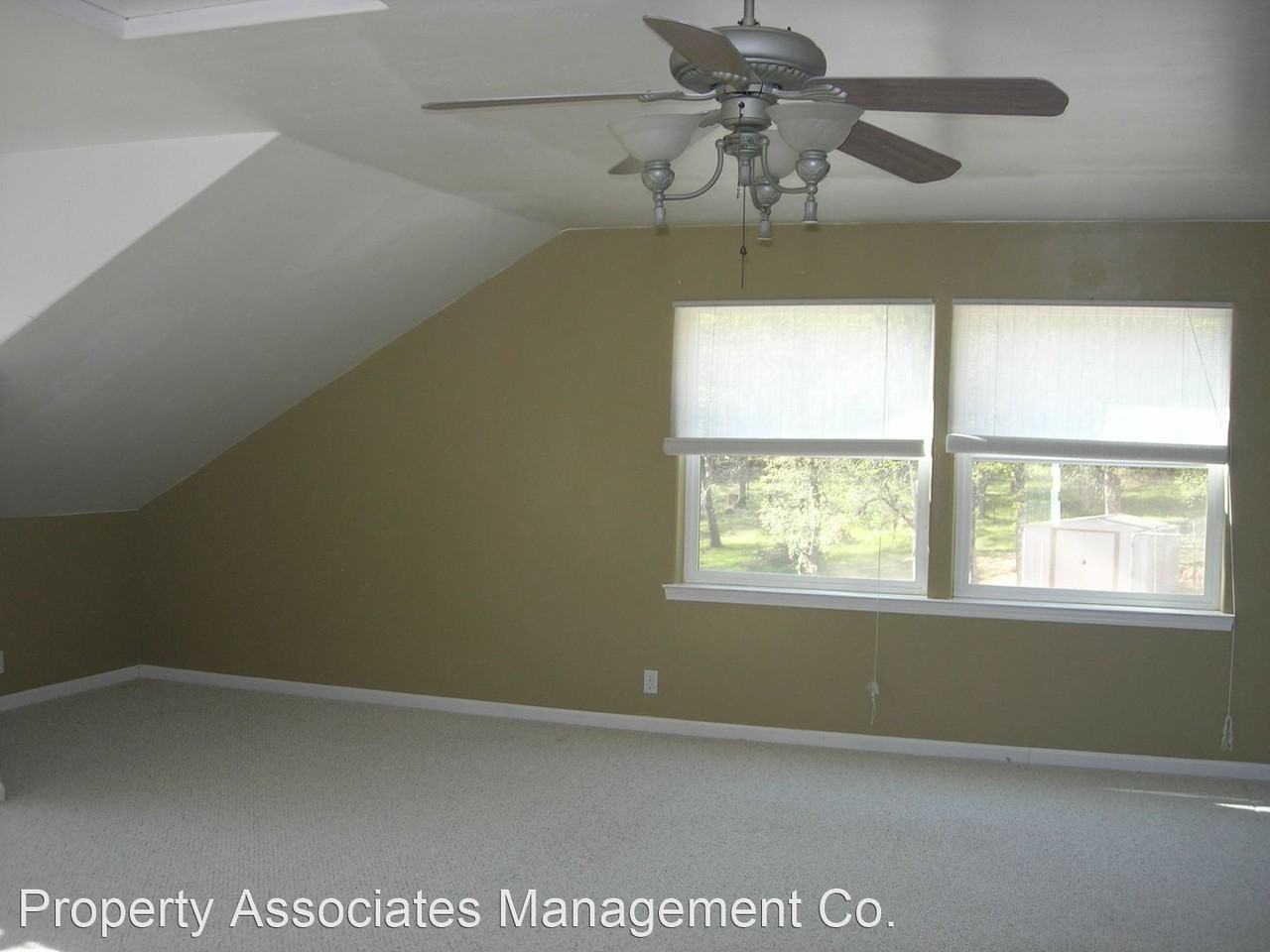 17713 Aileen Way - Photo 2 of 6