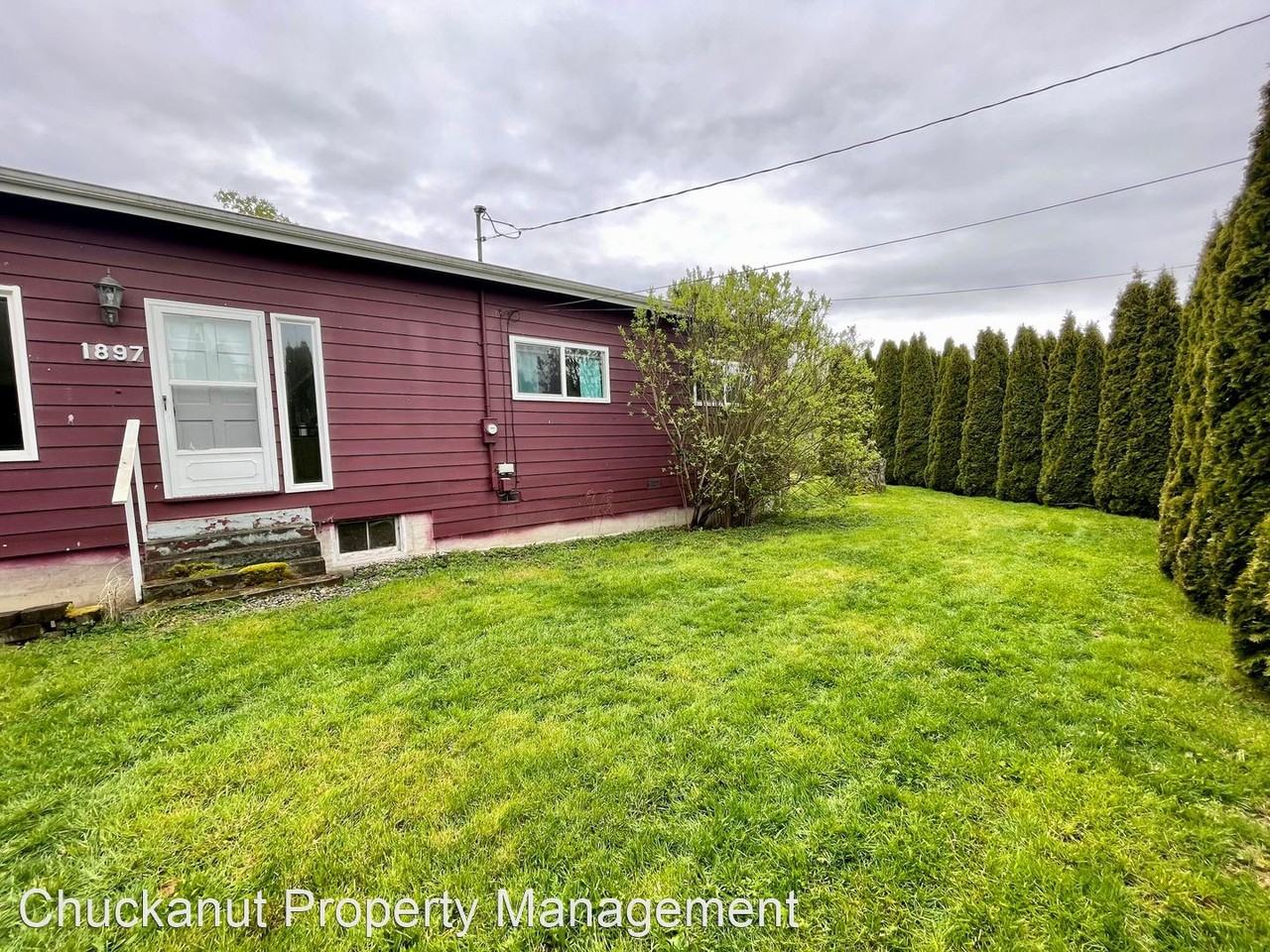 1897 Mt Baker Hwy - Photo 2 of 36