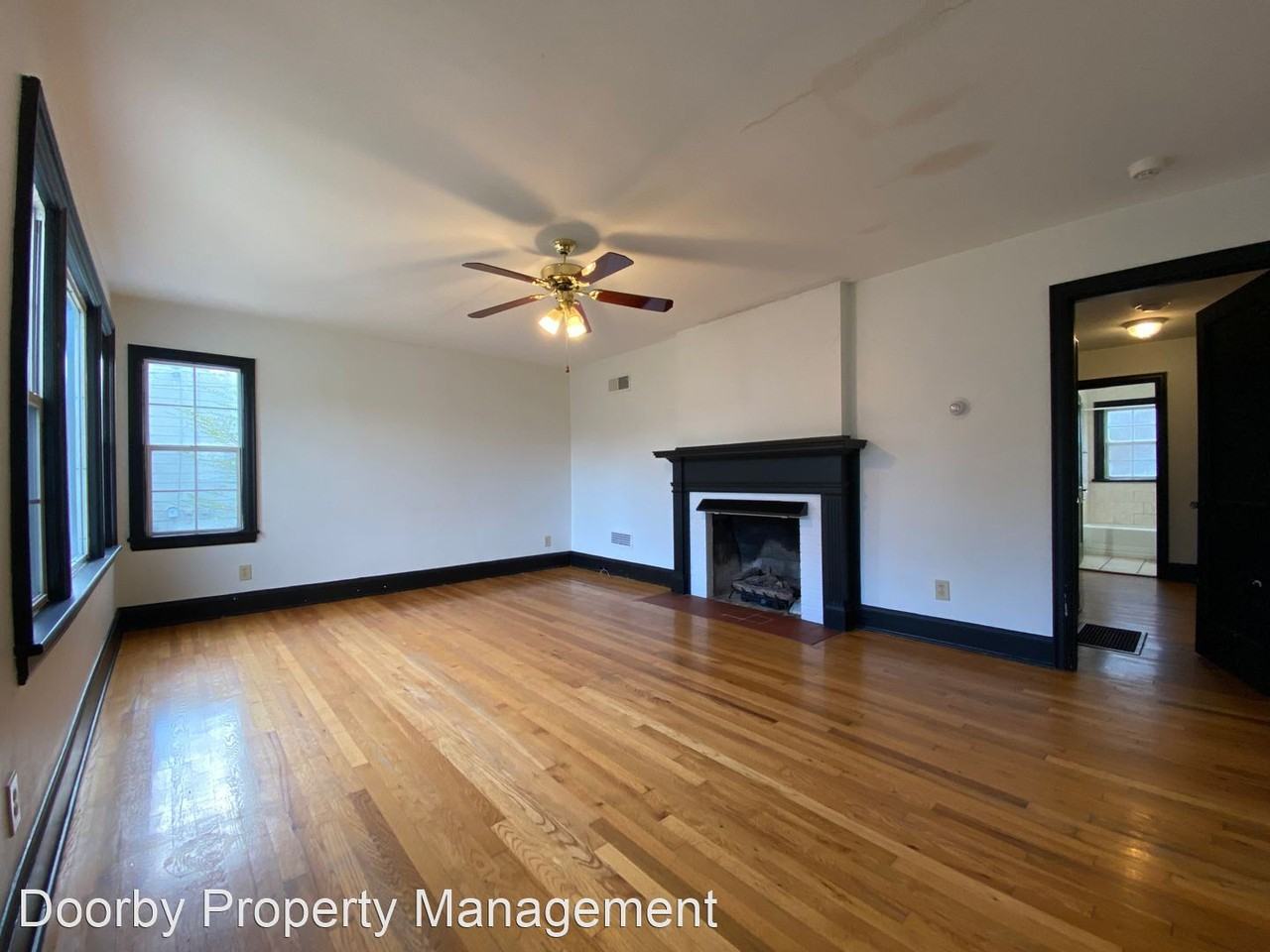 219 Sequoia Dr - Photo 2 of 17