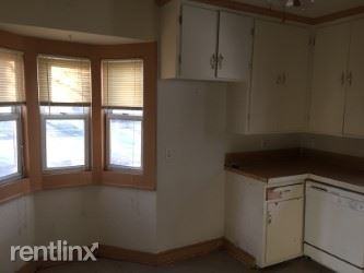 1952 Marquette St - Photo 3 of 7